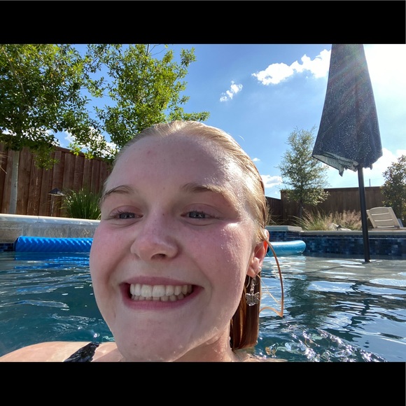 Meet your Posher, Reagan - Picture 1 of 1